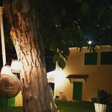 Ξενοδοχείο ημιδιαμονής La Maison Andrea'S